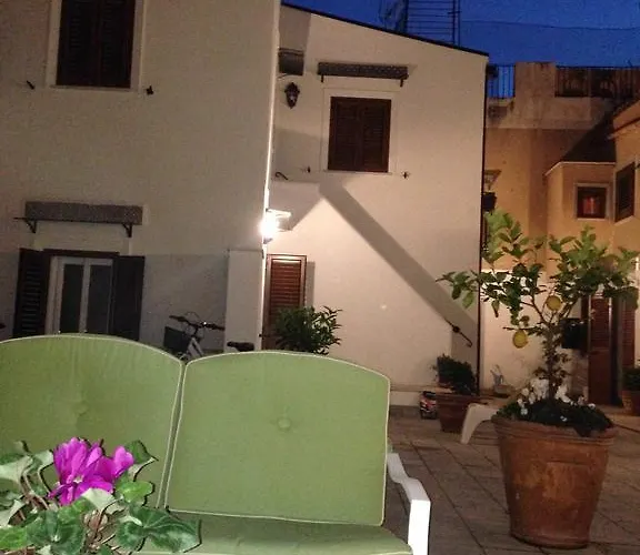 Baglio San Giovanni Semesterbostad *